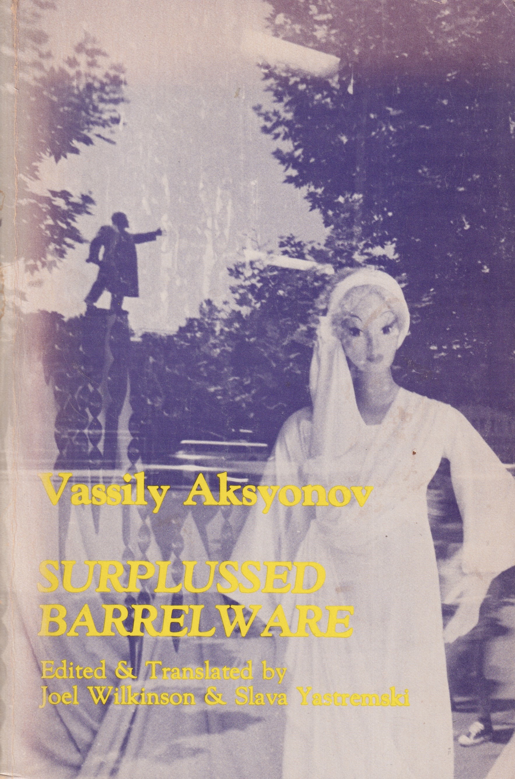 Surplussed barrelware Surplussed barrelware